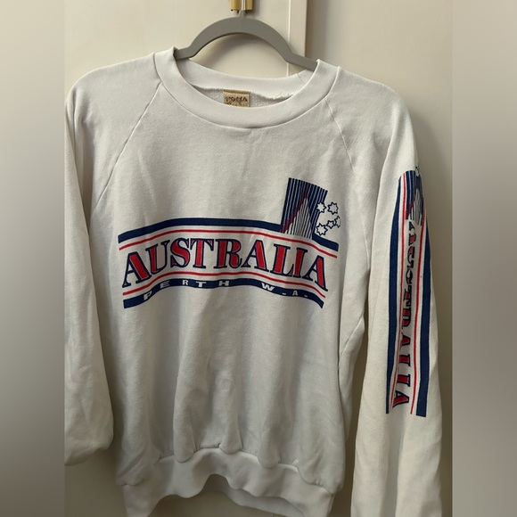 Sweaters - Picture 3 of 4